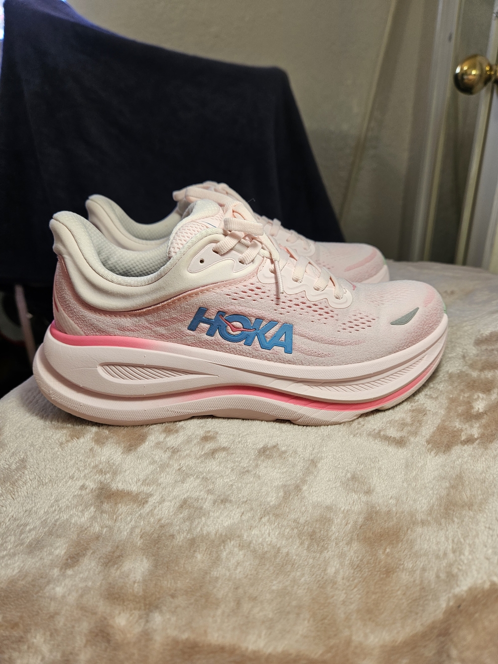 HOKA One One, Women's -Size 7.5 US.Pink Running Shoes - Lightweight Cushioning